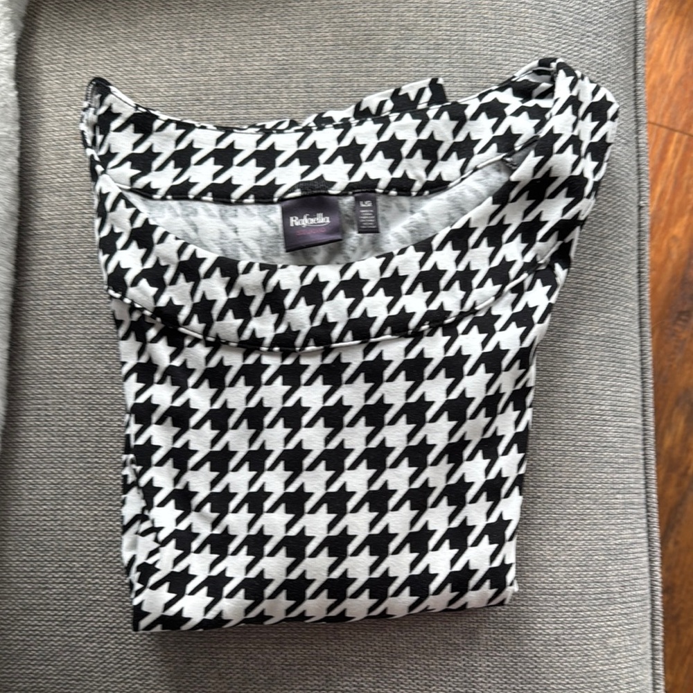 Rafaella  Studio Black and White Houndstooth Top